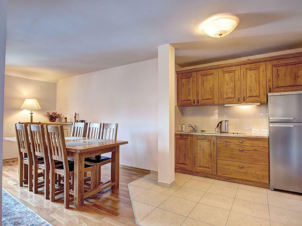 Apartamenty I Pokoje Krupowki 16, Na Szczytach Zakopane Exterior photo